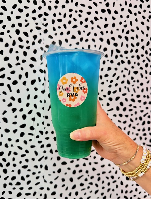 Blue-green vibes in every sip 💙💚